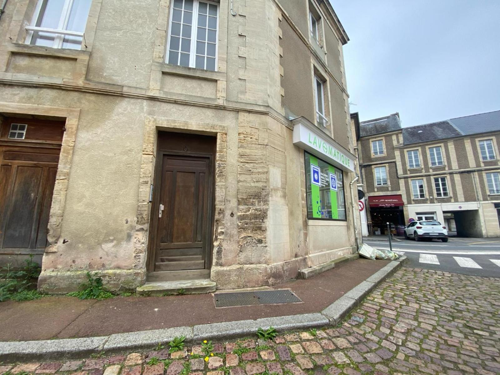 Grand studio centre Bayeux 2 mn à pied cathédrale proche plages du débarquement Extérieur photo